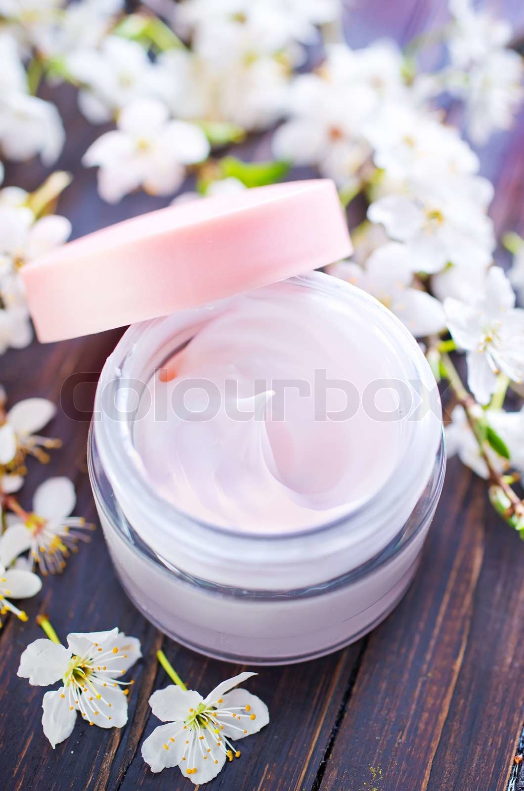 creame | Stock image | Colourbox