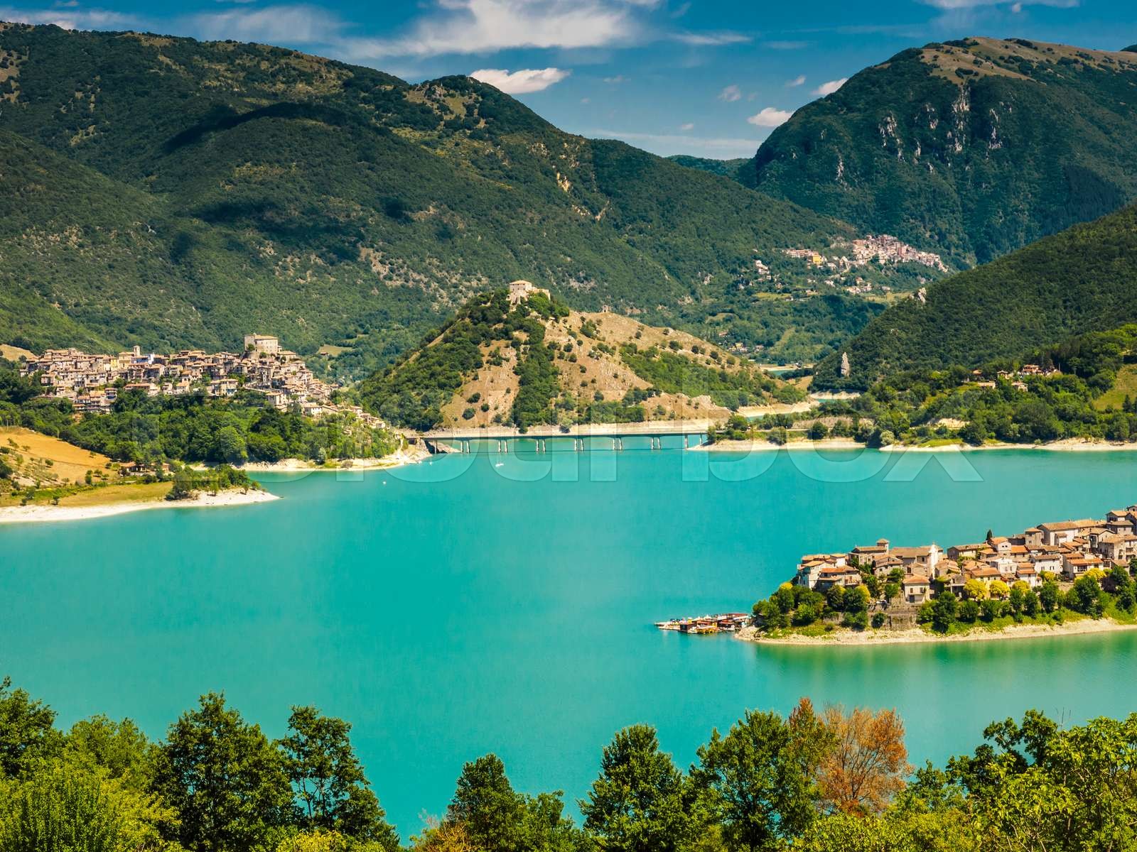 Lago del Turano Stock image Colourbox