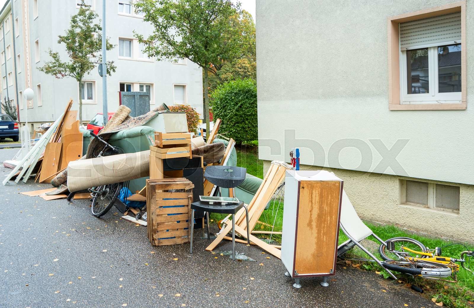 This BrickSet Will Destroy Your Furniture Collection Forever