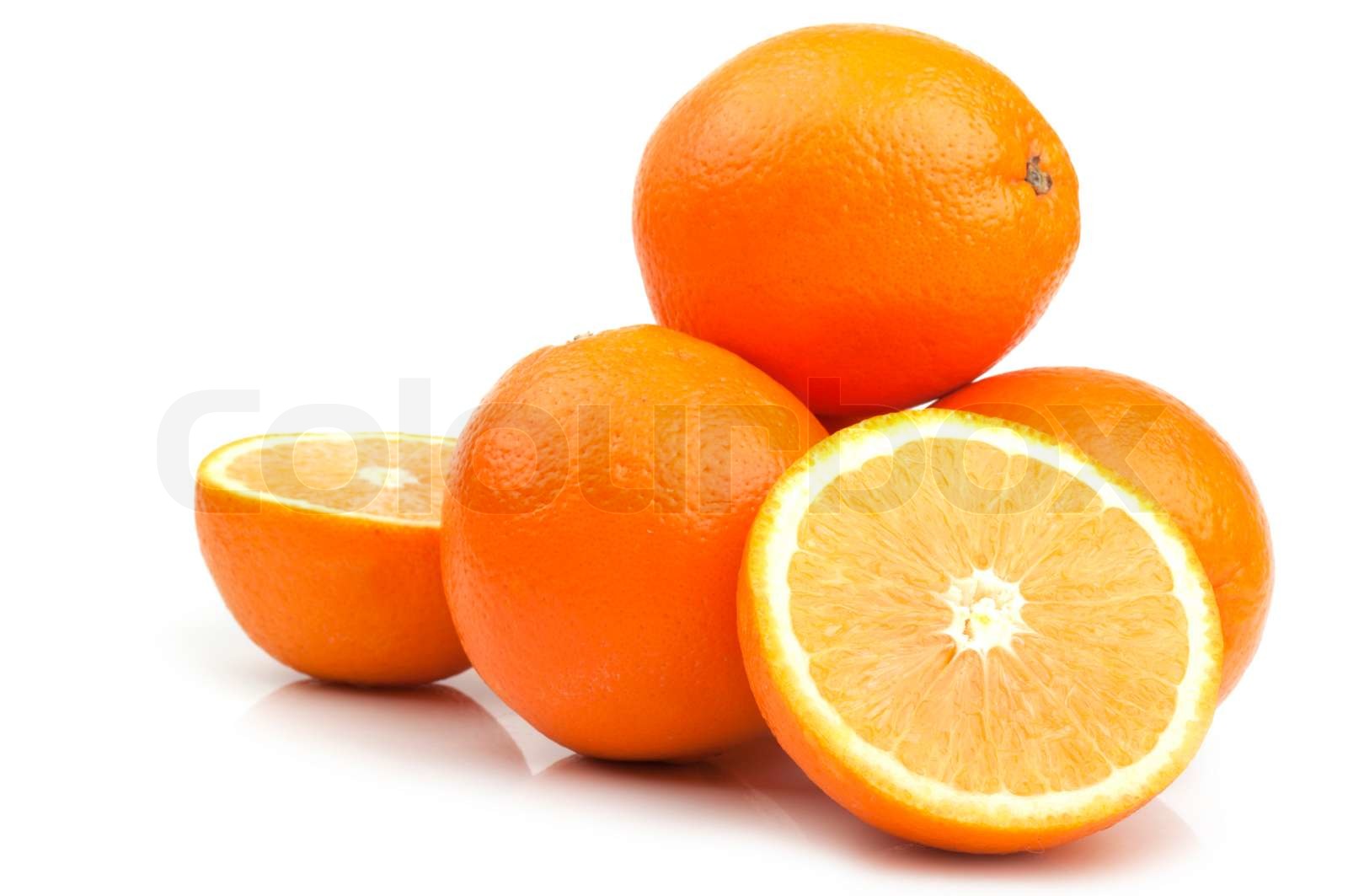 schöne frische Orange auf einem weißen Hintergrund Stock Bild Colourbox