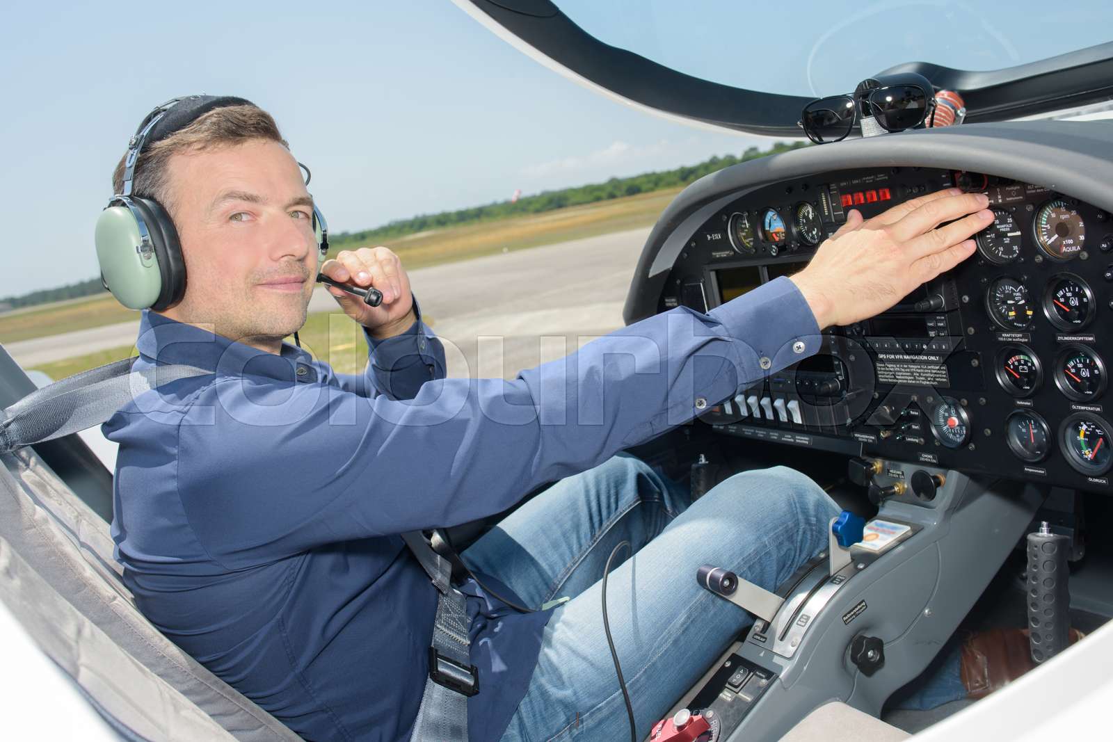pilot-ready-to-take-off-stock-image-colourbox