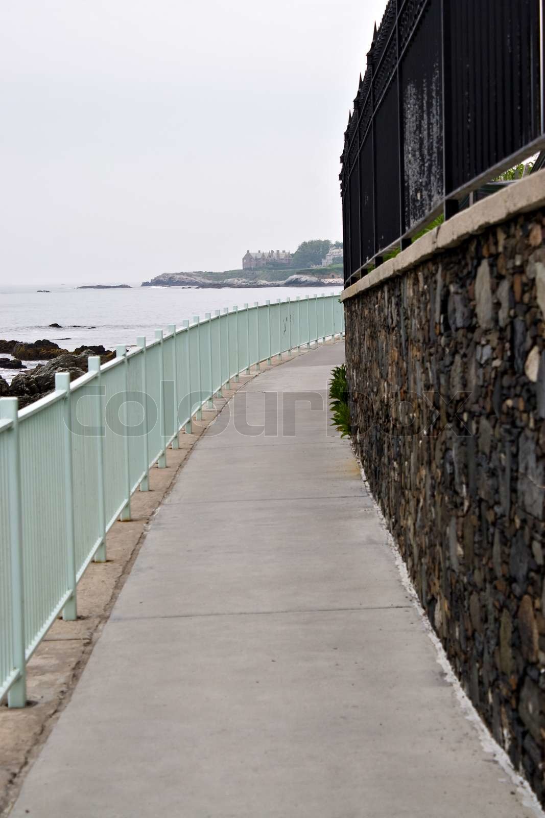 Cliff Walk in Newport