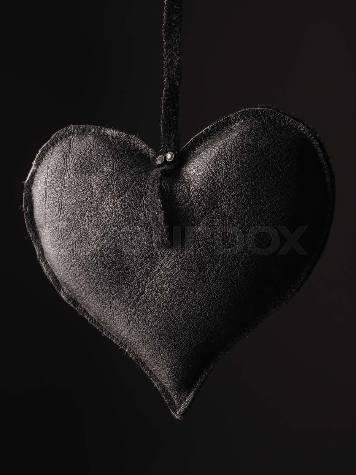 Hollow Heart' Velvet LBD main image 1