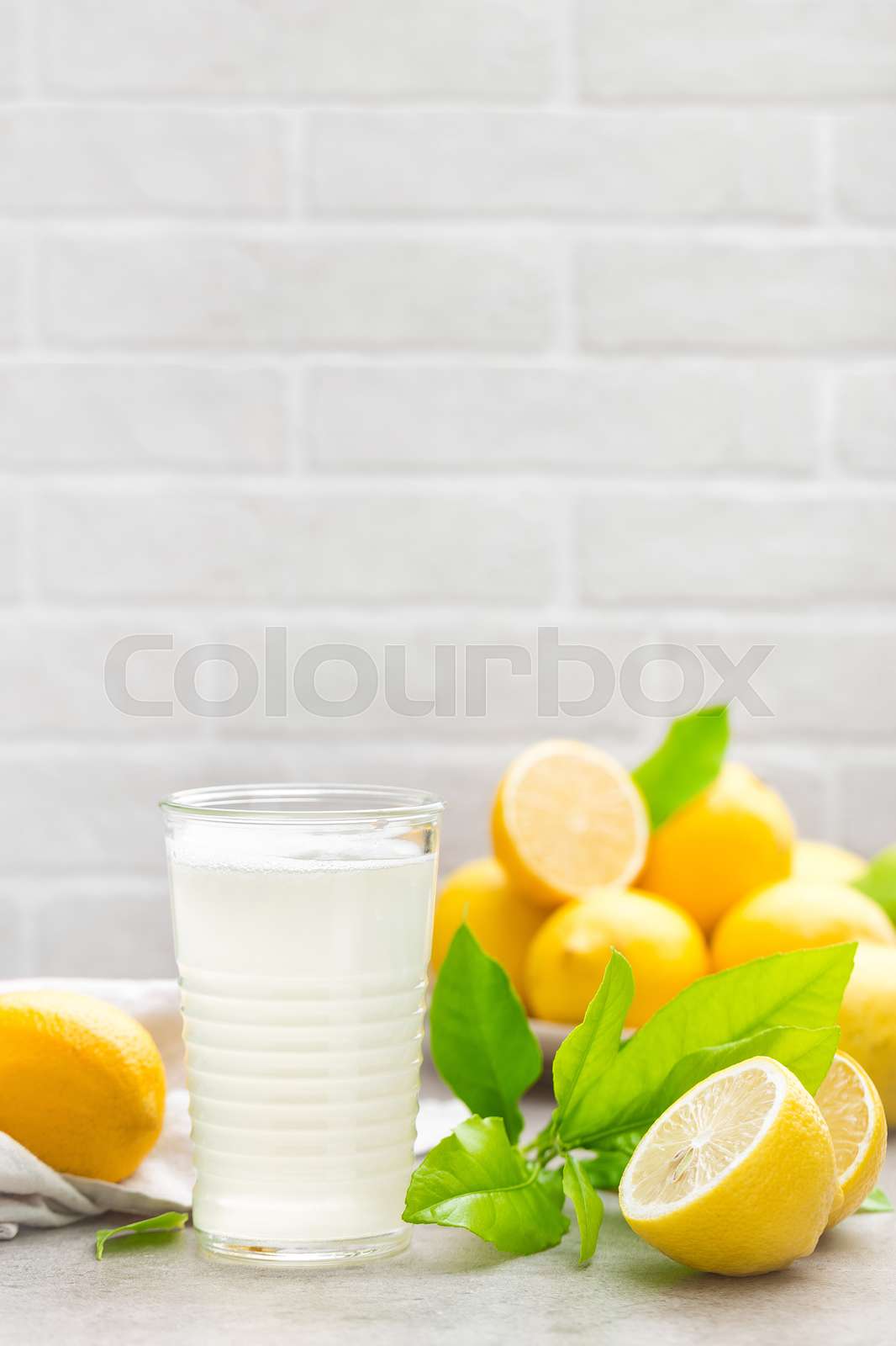 Lemonade. Drink with fresh lemons. Lemon cocktail with juice. | Stock ...