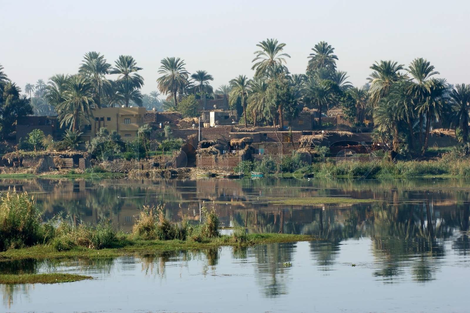 Wasser Landschaft am Nil in Ägypten (Afrika) | Stock Bild | Colourbox