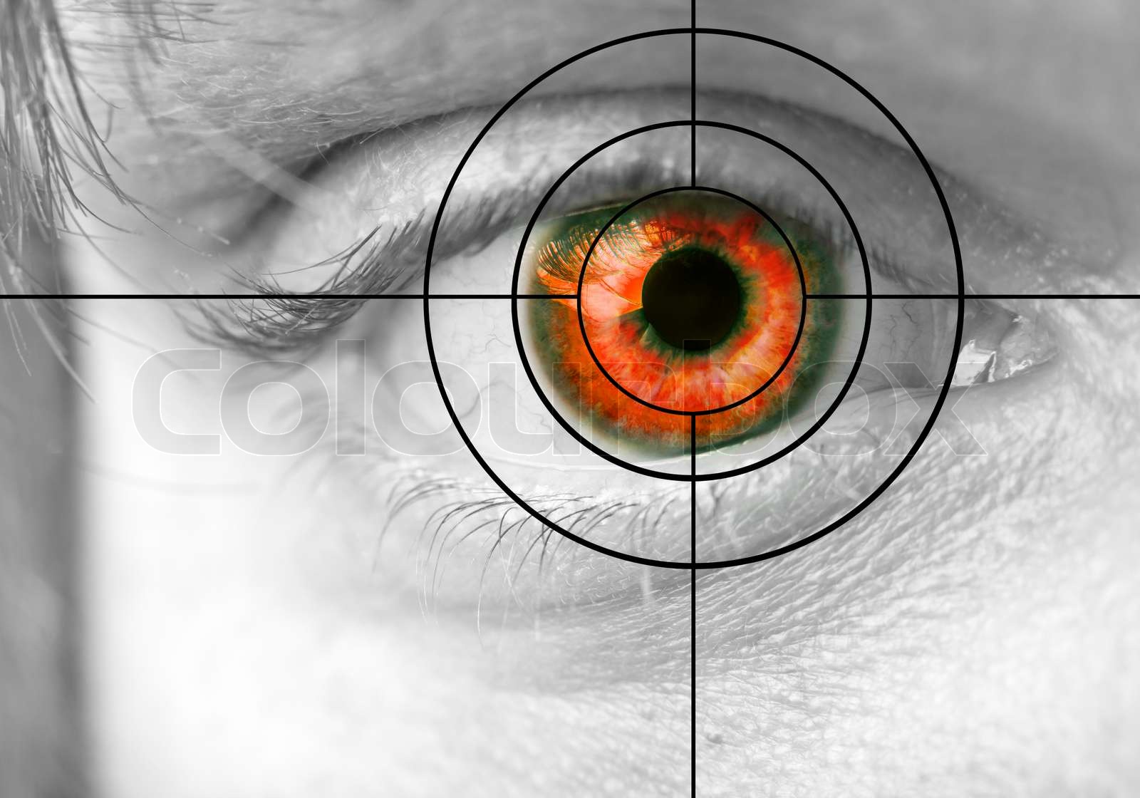 Man roten Augen und Ziel hautnah Stock Bild Colourbox