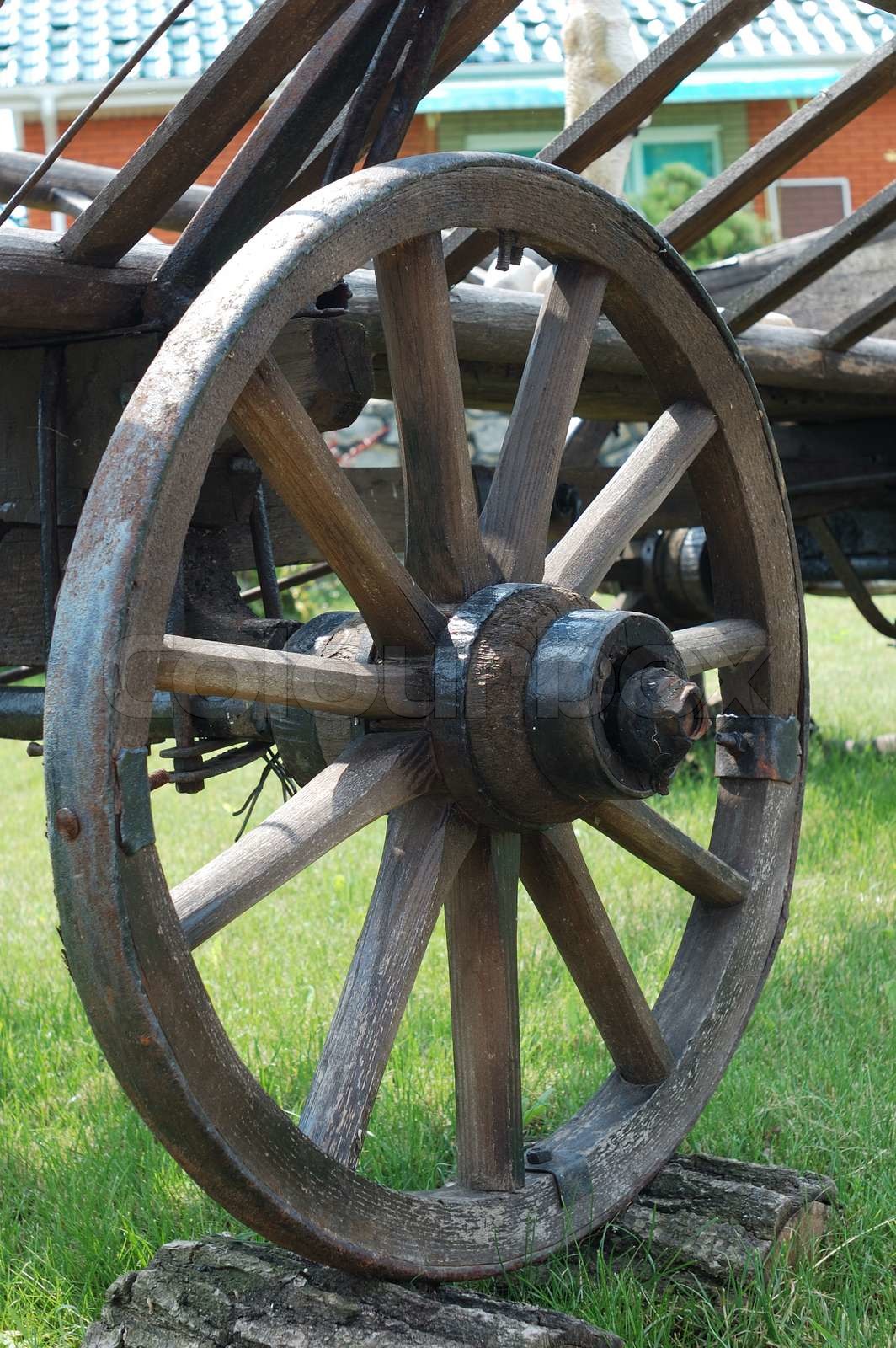 Holzrad Stock Bild Colourbox