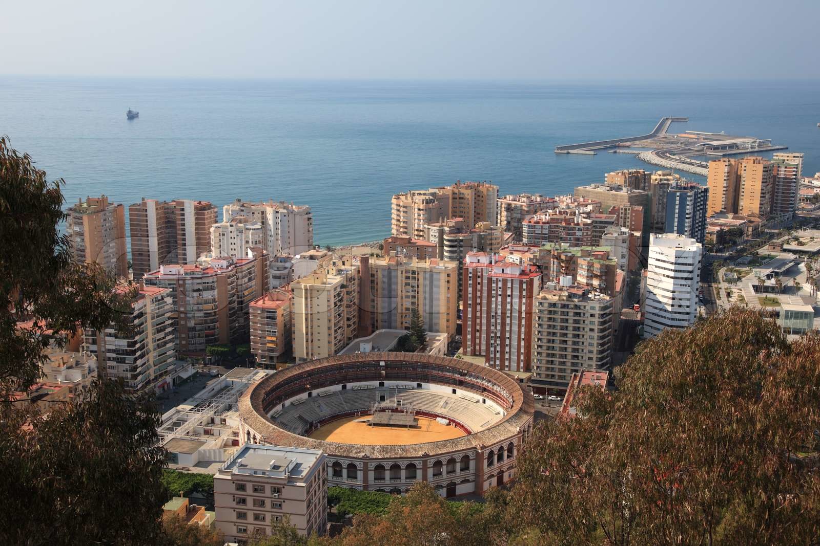 Blick über die Stadt Malaga, Andalusien, Spanien | Stock Bild | Colourbox