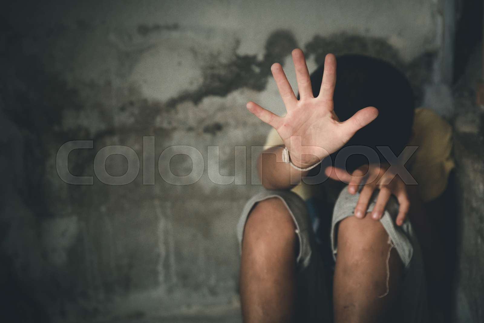 Stop abusing violence. terrified , A fearful child, Children violence