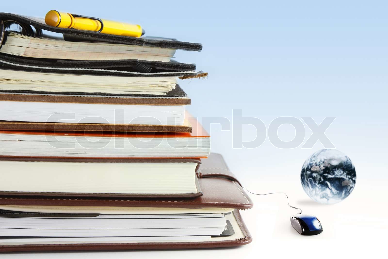 E-Learning | Stock Bild | Colourbox