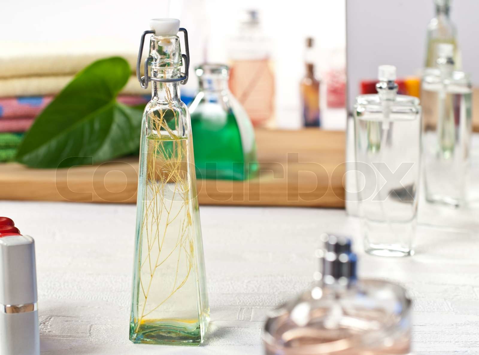 parfume | Stock foto | Colourbox