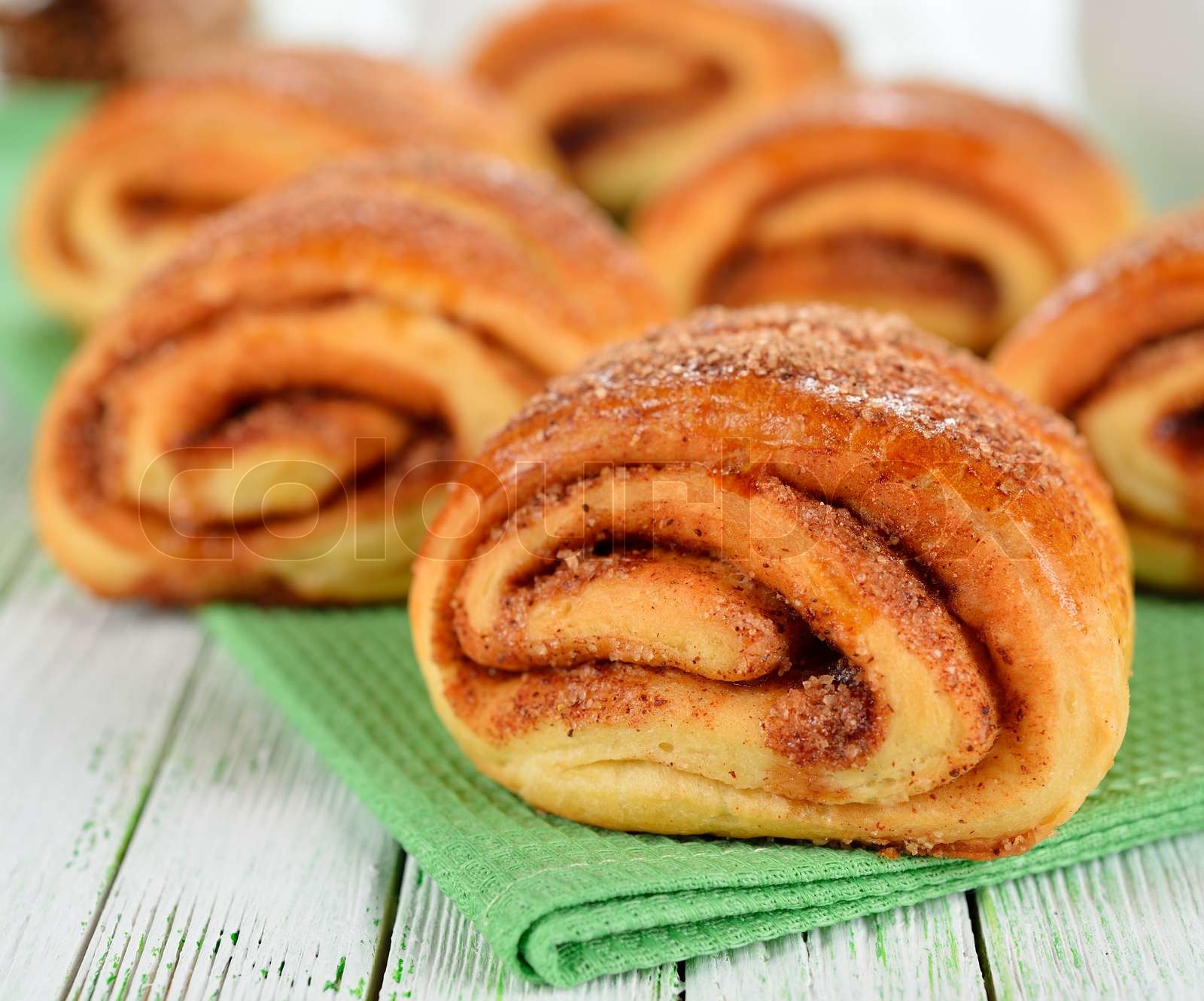 ZIMTSCHNECKEN IN ALLER MUNDE intelligence overview