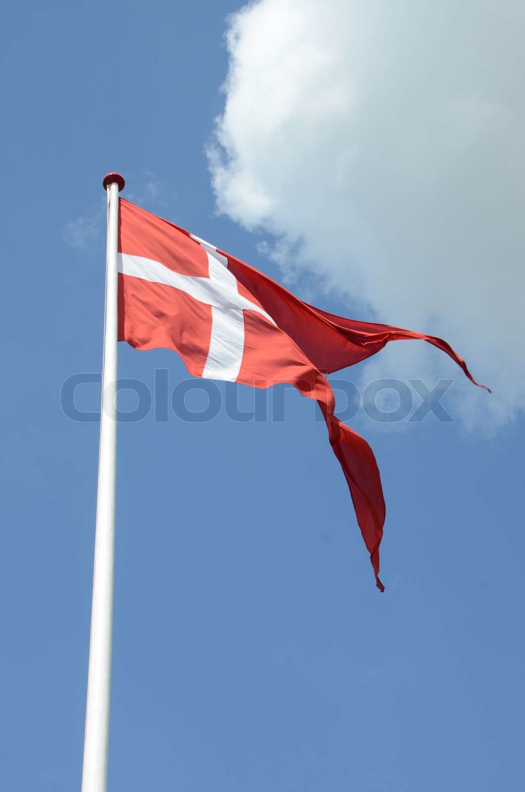 Dansk flag og flagstang fejring af fødselsdag og højtid | Stock foto