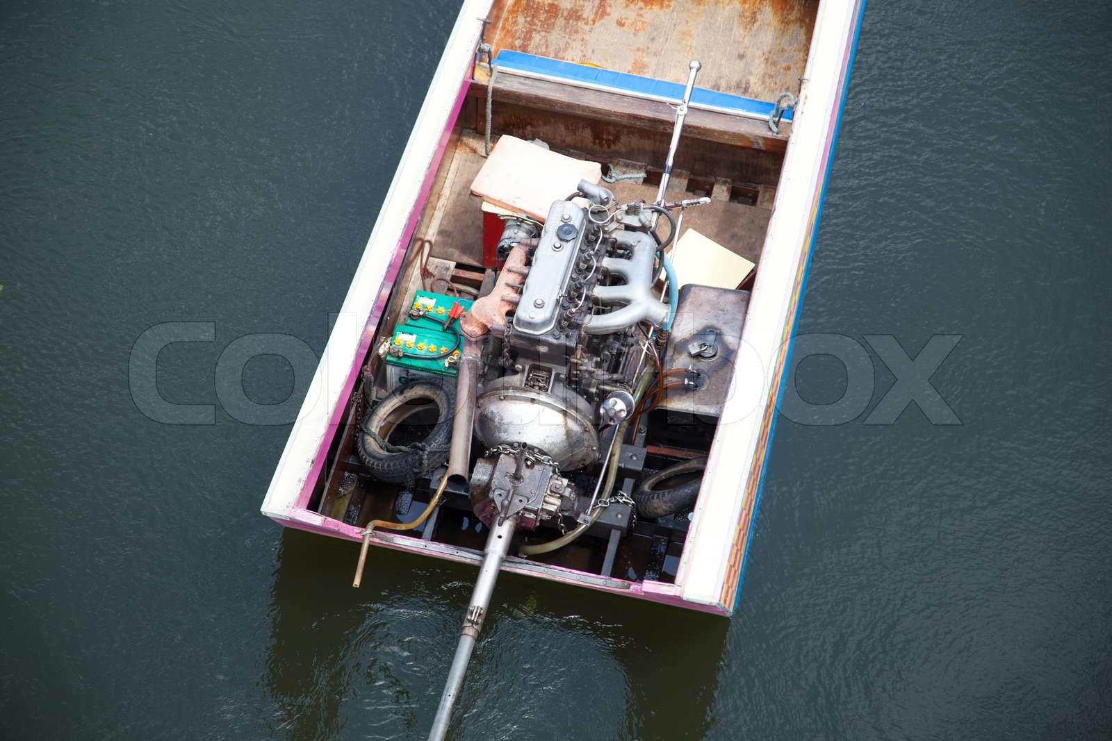 Motor des Schiffs Stock Bild Colourbox