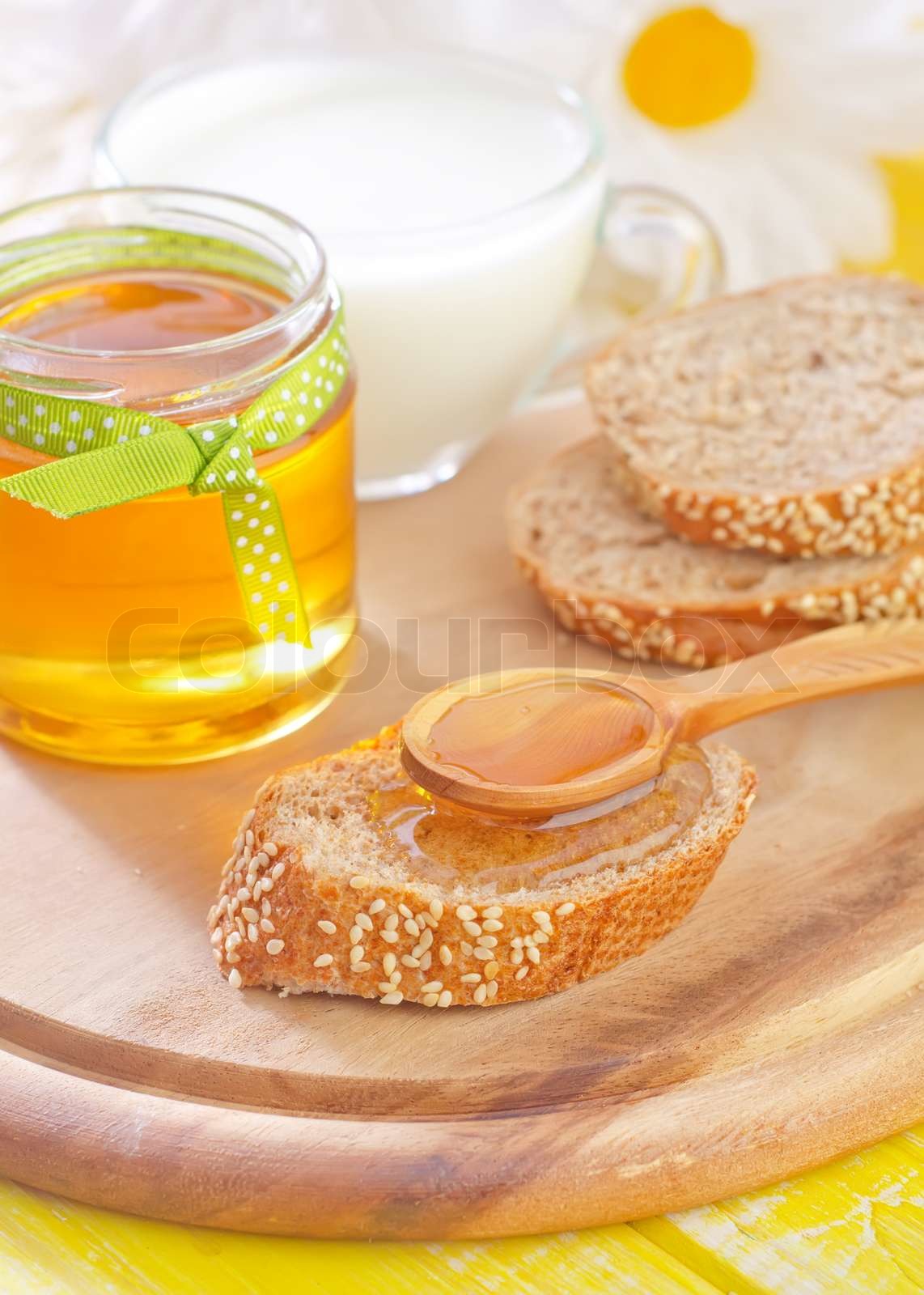 Honig und Brot | Stock Bild | Colourbox