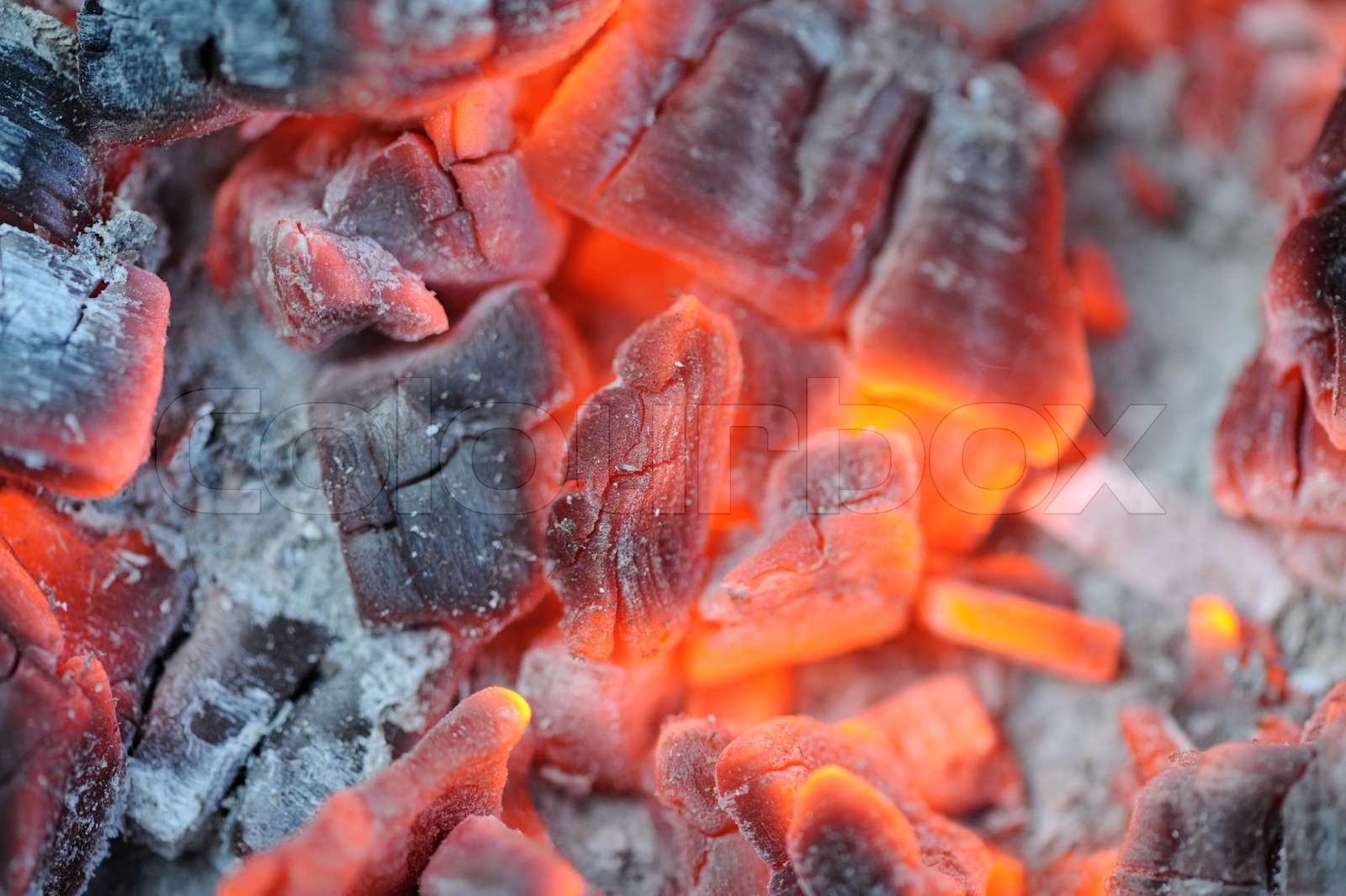 Red Hot glühenden Kohlen Stock Bild Colourbox