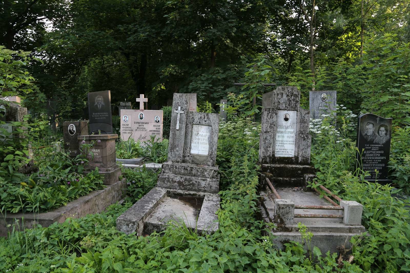 Gravestone cross | Stock image | Colourbox
