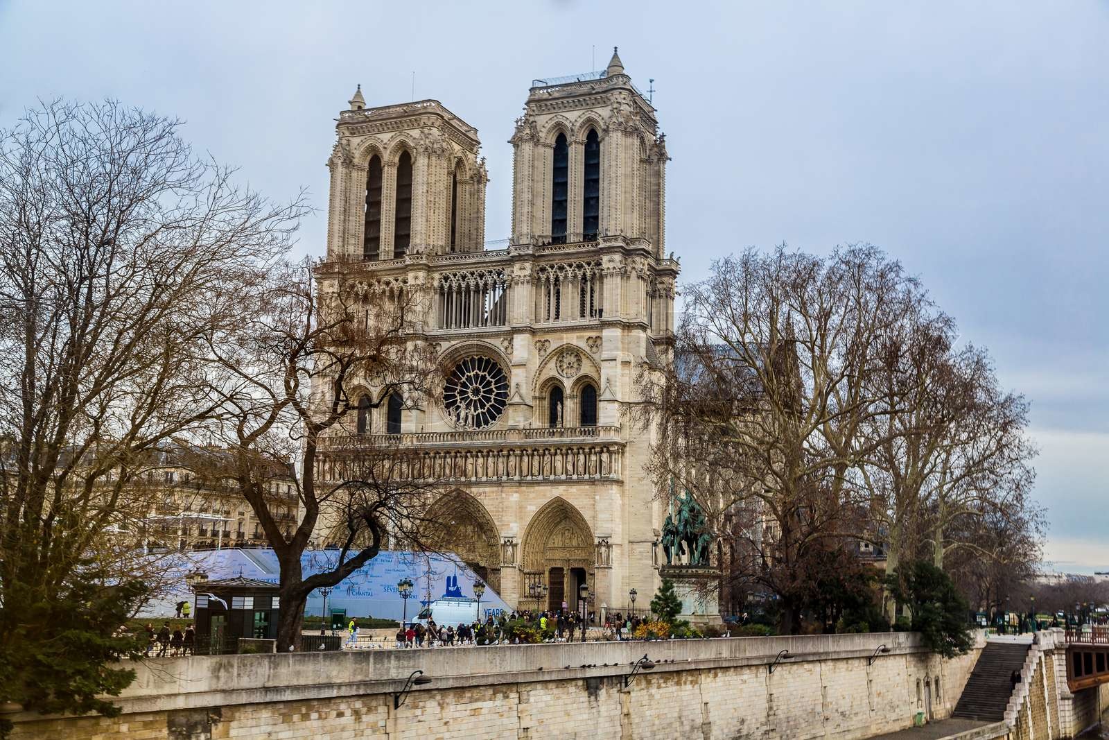 Kathedrale Notre Dame in Paris, Frankreich Stock Bild Colourbox