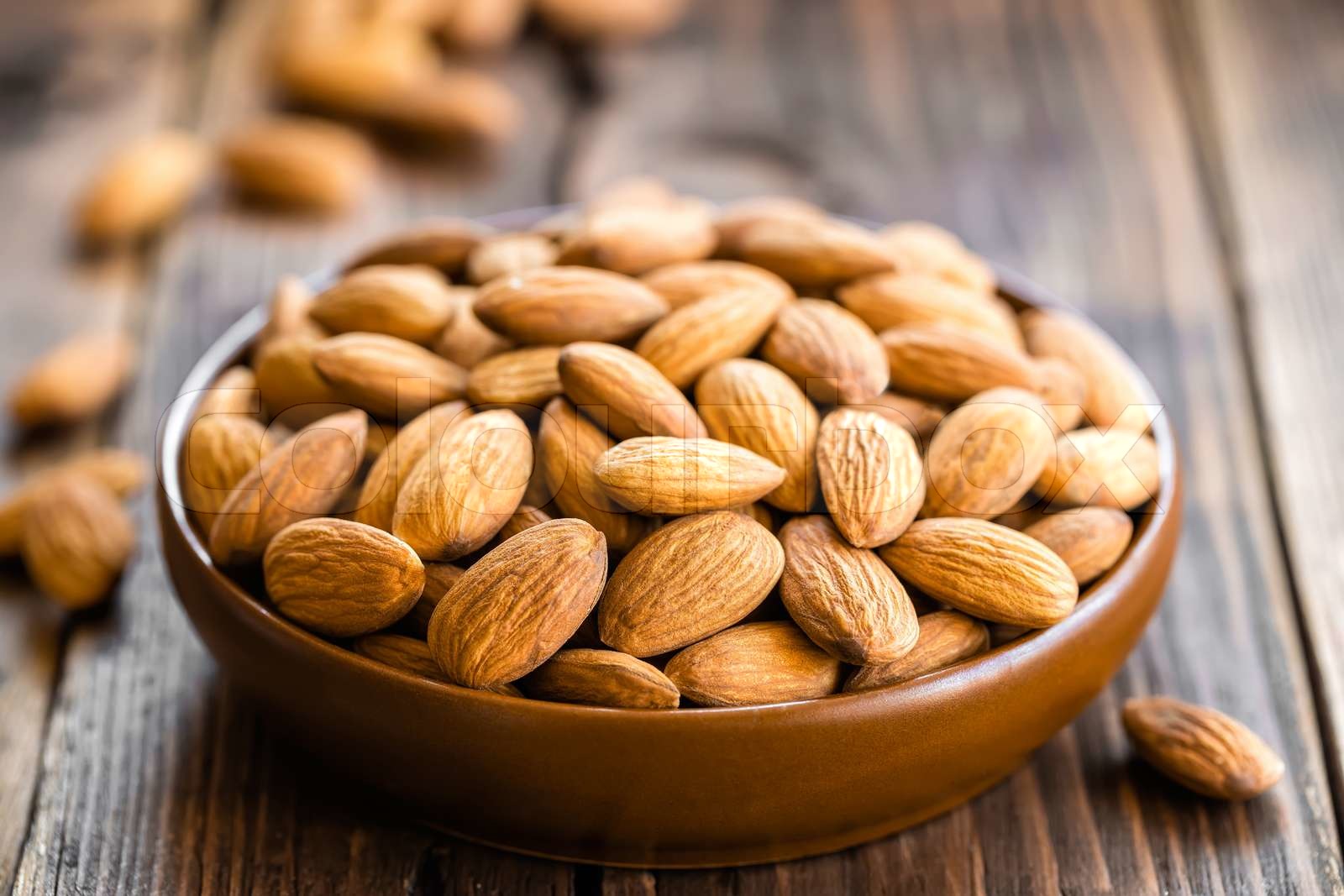 Can You Eat Too Many Almonds