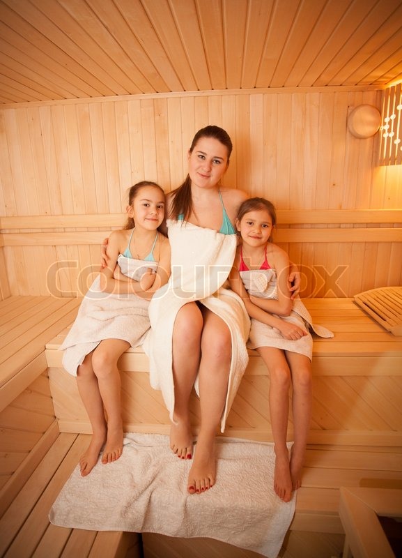 finnish women sauna