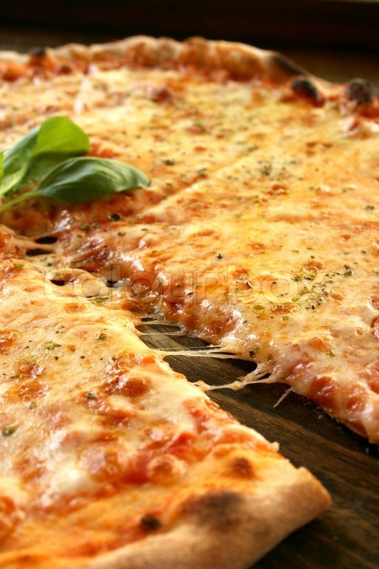 Pizza Was Fur Kase Pizza mit geschmolzenem Käse | Stock Bild | Colourbox