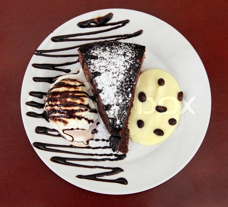 Eis und Kuchen | Stock Bild | Colourbox