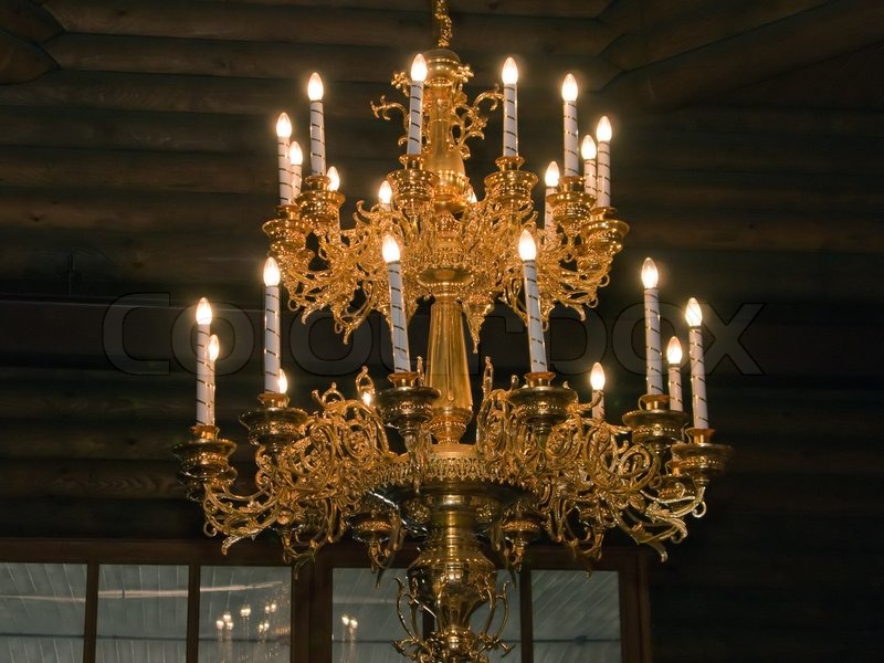 Kronleuchter Innen- home interior | Stock Bild | Colourbox