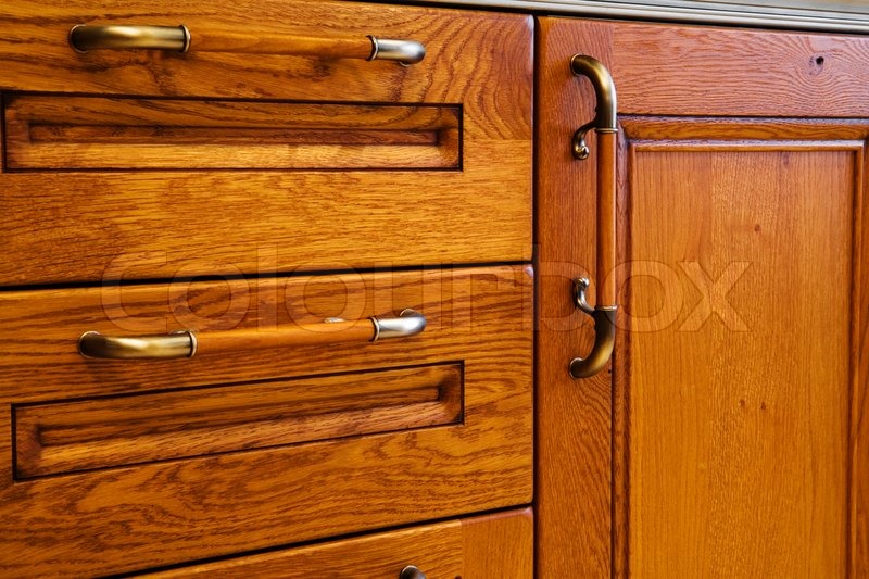 Schön und Holz Küchenschrank mit | Stock Bild | Colourbox