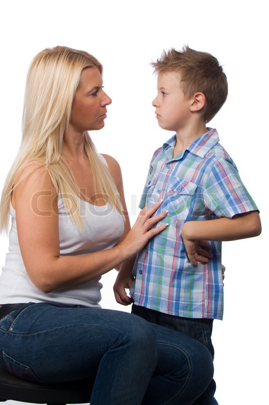 Schöne junge Mutter im Gespräch mit ihrem Sohn Stockfoto Colourbox ...