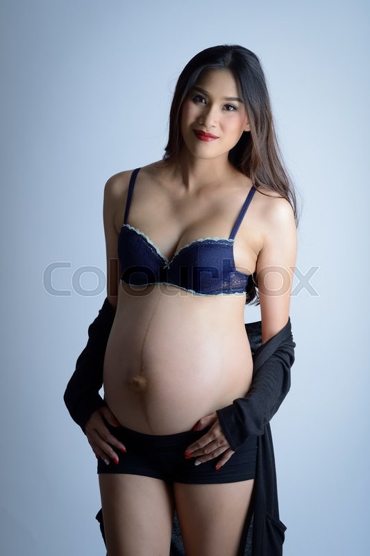 Pregnant Asain 92