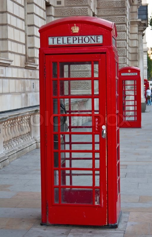 Berømte røde telefonboks i London , England | stock foto | Colourbox