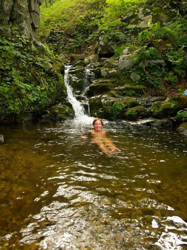 waterfall images with nude women