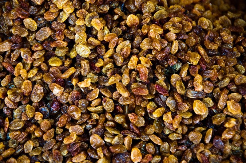 Große Sammlung von Rosinen am großen Stock Bild Colourbox