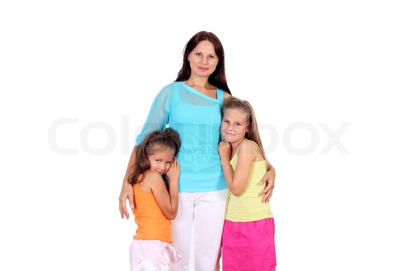 Mutter stand mit ihren beiden Töchtern | Stock Bild | Colourbox
