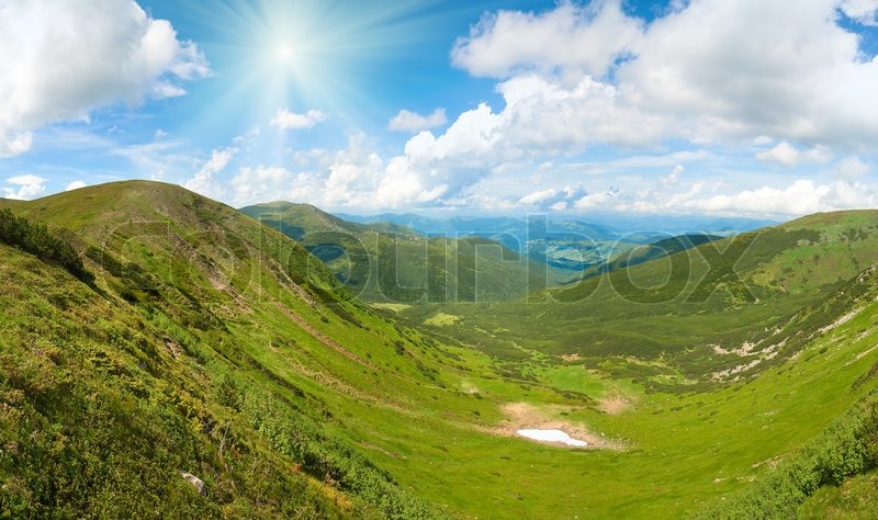 Sommer Bergwiese Panoramablick mit | Stock Bild | Colourbox