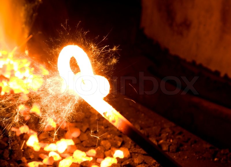 Eisen in der Feuerstelle - Detail aus Schmiede | Stockfoto | Colourbox