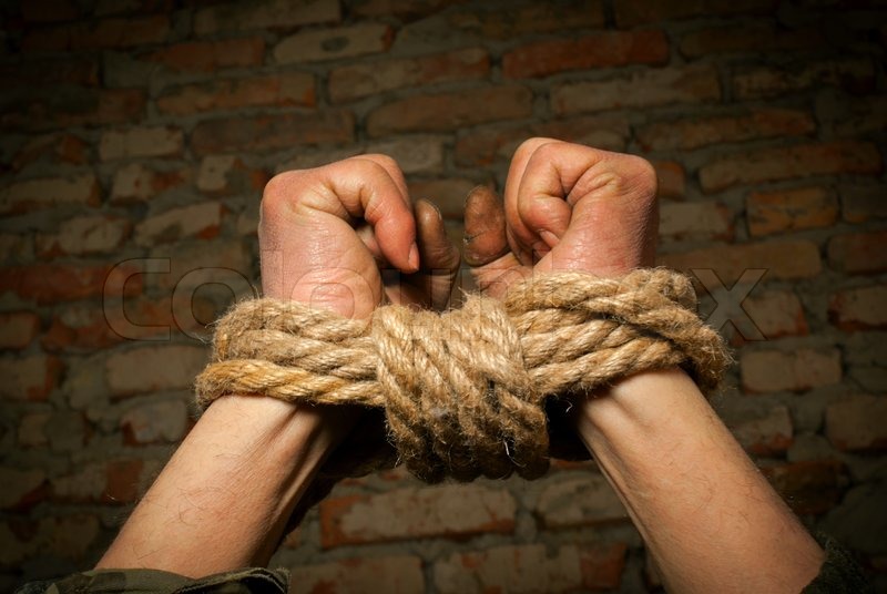 Schüchterne rothaarige amateur bekommt Ihren schlanken Körper befestigt mit Seil Schüchterne rothaarige amateur bekommt Ihren schlanken Körper befestigt mit Seil