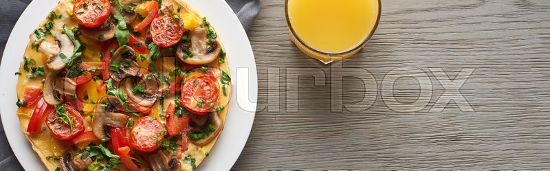 Download Top view of glass of juice and homemade ... | Stock image ... Yellowimages Mockups