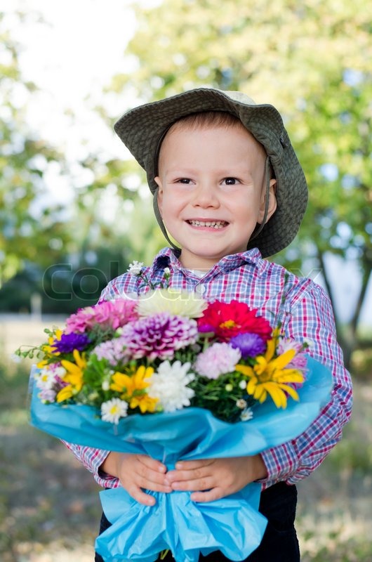 Boy With Flowers ubicaciondepersonas.cdmx.gob.mx
