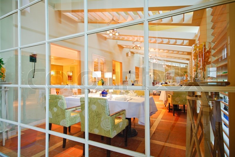 Innere modernes Restaurant im | Stock Bild | Colourbox