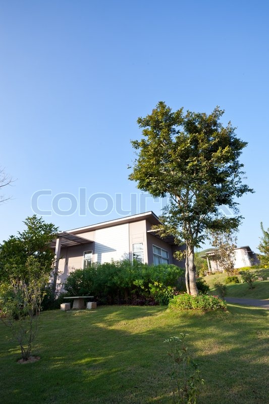 Schöne, moderne Haus | Stock Bild | Colourbox