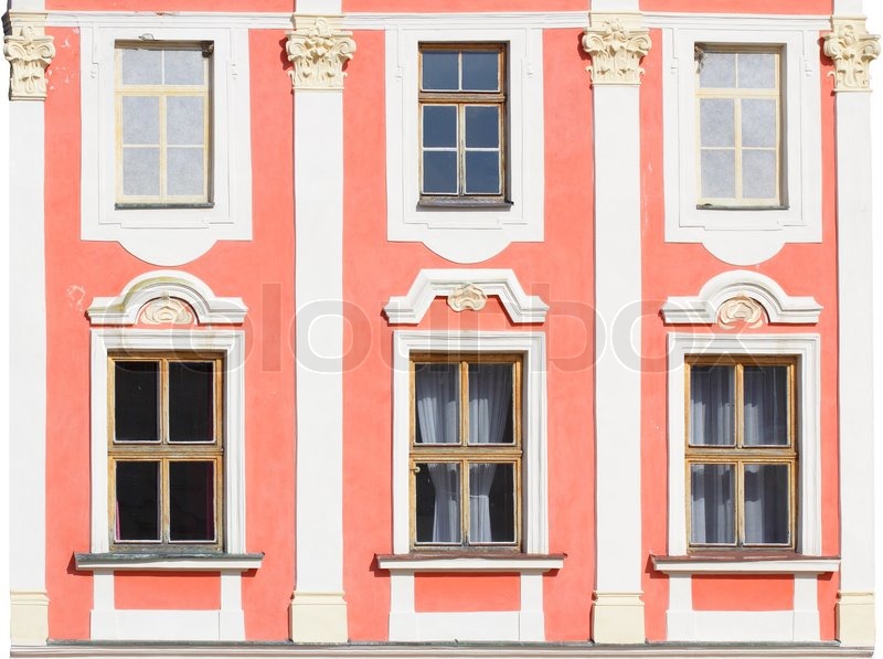 Historische Hausfassade auf weißem | Stock Bild | Colourbox