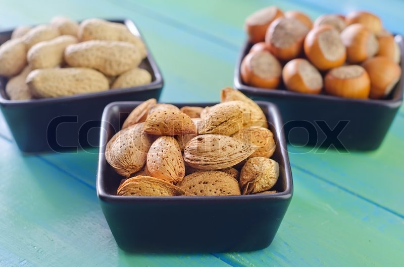 Andere Art von Nüssen Stock Bild Colourbox