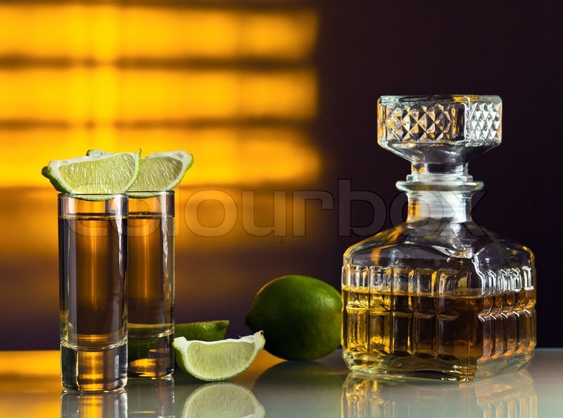 Gold tequila Stock Bild Colourbox