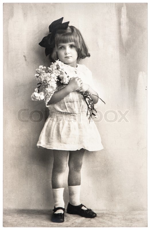 GERMANY, BERLIN - CIRCA 1920: old photo portrait of little 